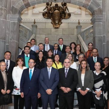 Crea Ayuntamiento de Puebla expediente único notarial para reducir tiempos en trámites