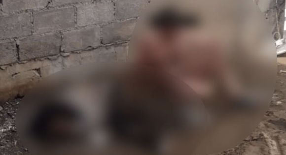 Vecinos de Chalco golpean a pareja por maltratar a su hijo