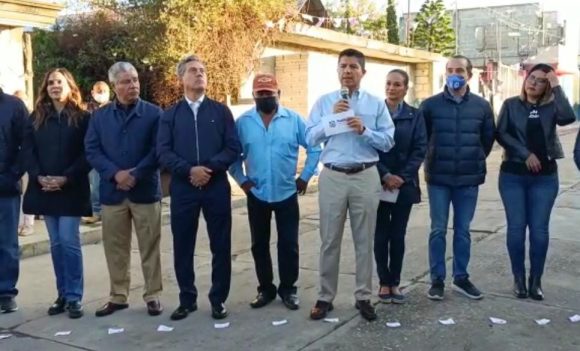 Eduardo Rivera Poblanos están de acuerdo con los parquímetros: Eduardo Rivera