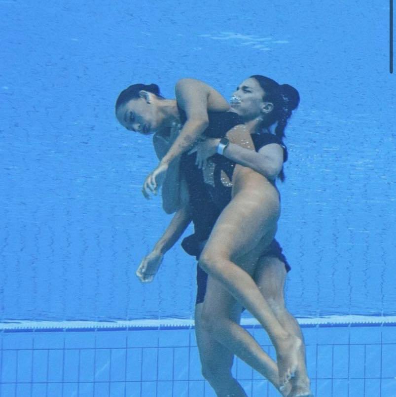 Dramático desmayo de Anita Álvarez en la piscina del Mundial de Natación