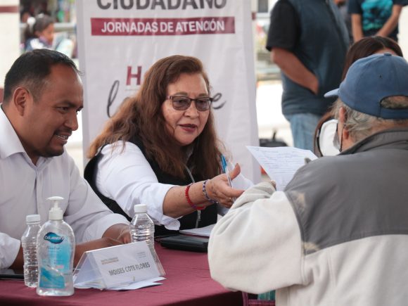 Con aparatos auditivos y ortopédicos, SEDIF beneficia a habitantes de San Sebastián de Aparicio