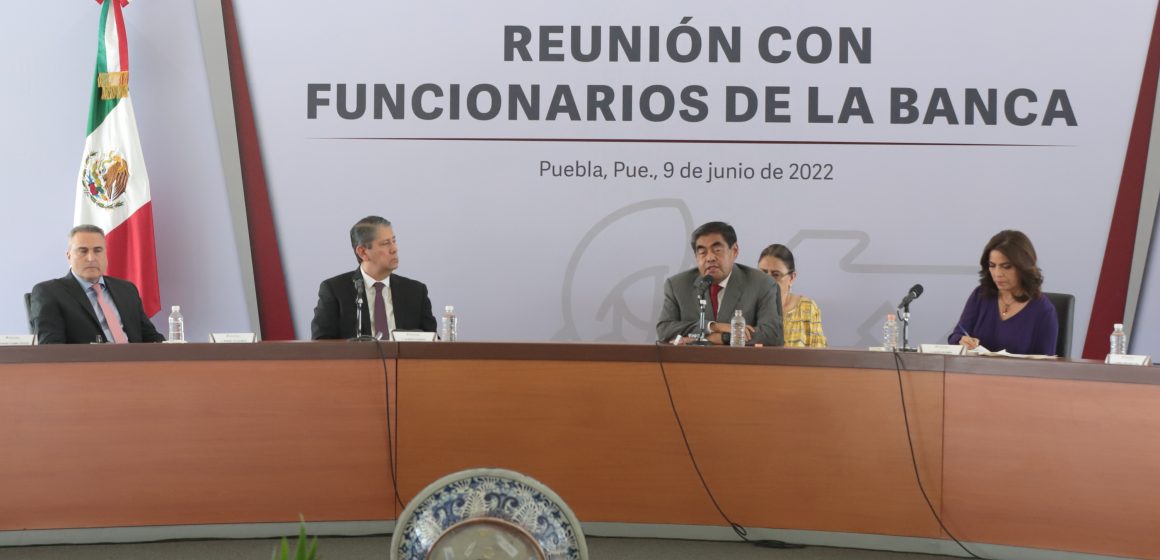 Coordina Gobierno Estatal acciones con instituciones bancarias para combatir robo a cuentahabientes