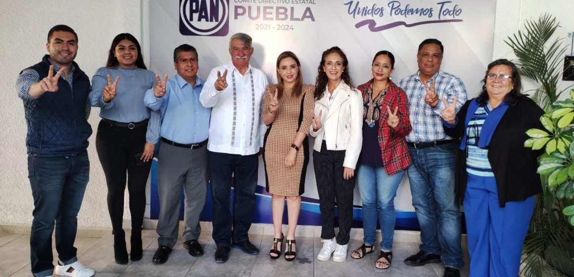 Paola Angón y Augusta Díaz fortalecen unión del PAN en Cholula