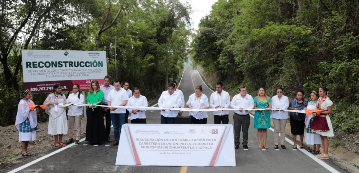 Inaugura MBH carretera La Unión-Patla-Chicontla