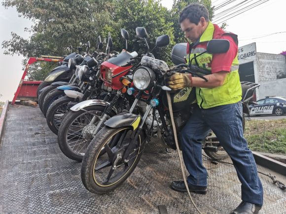 Al corralón 588 motocicletas por irregulares durante operativos de la SSC