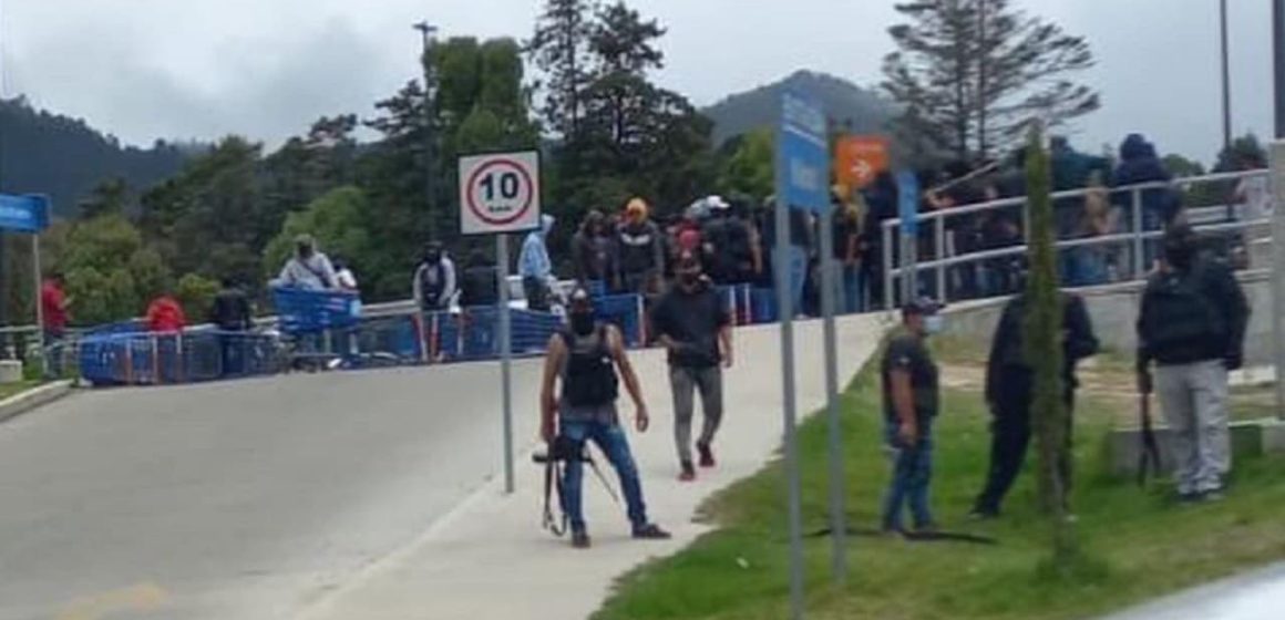 Grupo armado toma calles de San Cristóbal de las Casas, Chiapas