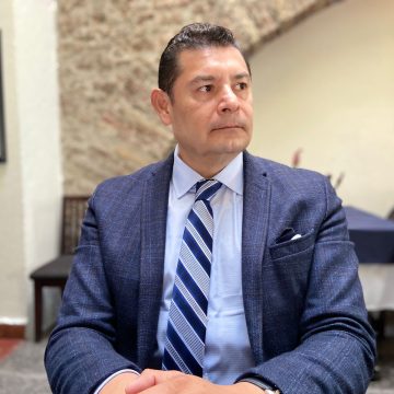 Ayuntamiento de Puebla no tiene justificación para solicitar un endeudamiento: Armenta Mier