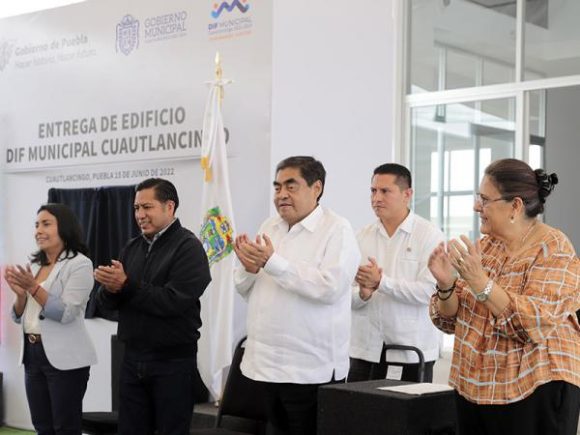 d5e3f8e7818cd8560992cecee15a858f_L Cuenta Puebla con un SEDIF sin mezquindad y que apoya a quienes más lo necesitan: MBH