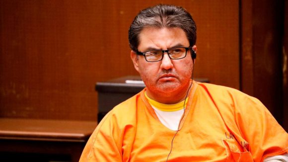 Naasón Joaquín García es sentenciado a 16 años de cárcel y 8 meses en EU