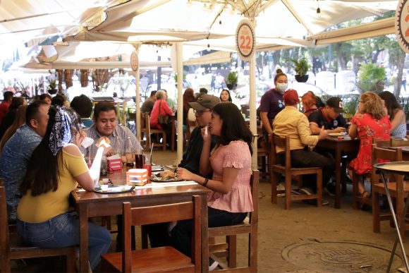 Restaurantes aumentarán sus ventas un 30% por Día del Padre en Puebla