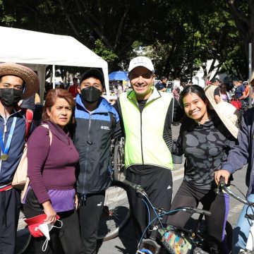 Gran Paseo Muy Padre reunió a más de 650 papás y sus familias para celebrar su día