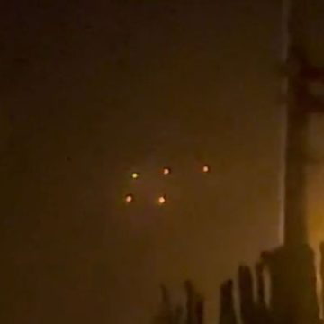 Captan extrañas luces en Tijuana y San Diego; internautas reportaron “avistamiento de ovnis”