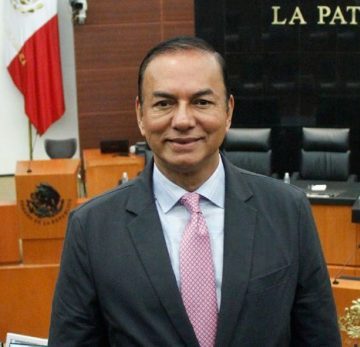 José Manuel del Río regresó al senado tras ser liberado
