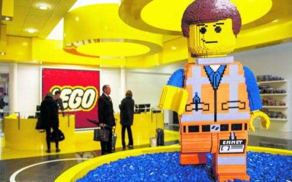 Lego sale de Rusia por invasión a Ucrania