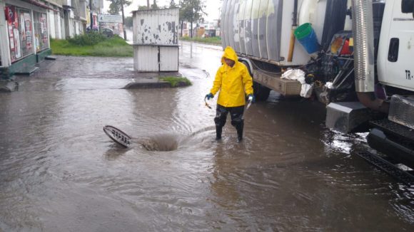 Agua de Puebla limpió y desazolvó 1,610 kilómetros de la red sanitaria