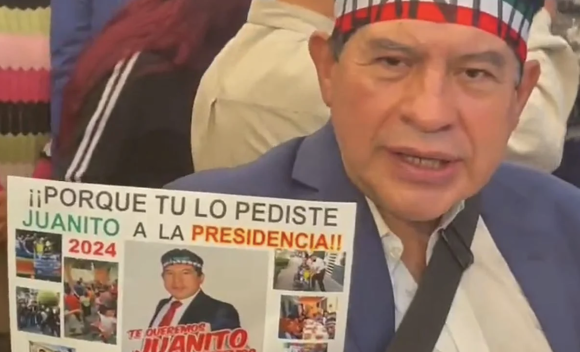 Juanito para 2024 Reaparece “Juanito” y se destapa para 2024; “Soy el único que le puede ganar a AMLO” dice