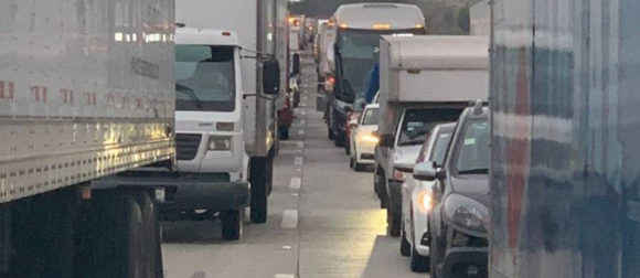 Cierre de la autopista México-Querétaro por fuga de gas