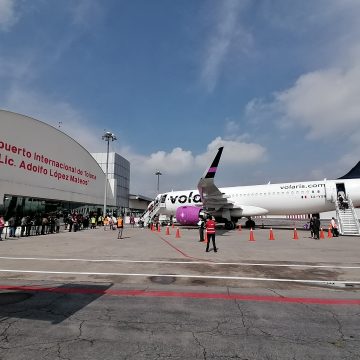 Volaris cancelará 9 rutas en el AICM por no ser rentables