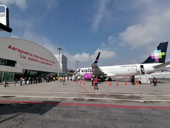 Volaris cancelará 9 rutas en el AICM por no ser rentables