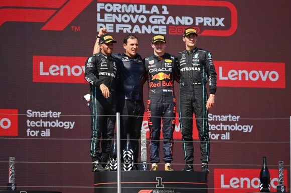 Verstappen gana el GP de Francia; Checo queda en cuarto lugar