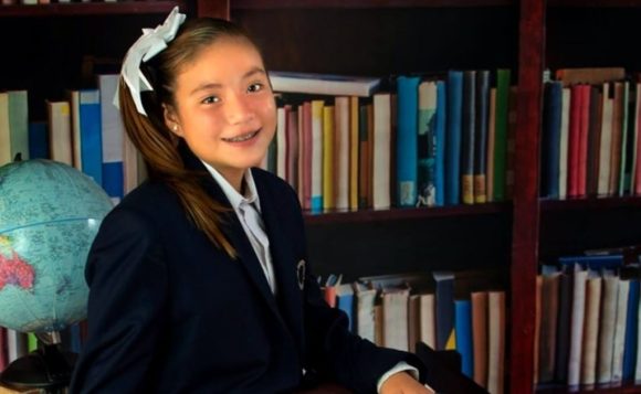Michelle, la niña mexicana genio que estudiará Medicina a los 9 años