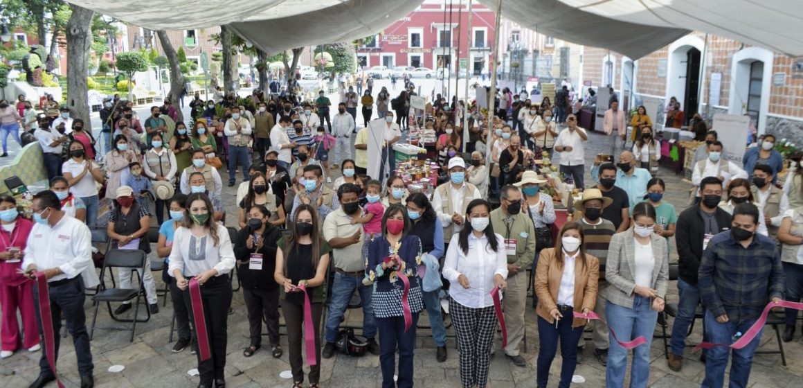 Inauguran primera Expo Feria Tandas para el Bienestar en Puebla