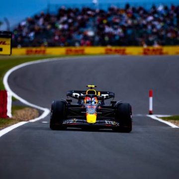 Carlos Sainz logra su primera pole en la F1; ‘Checo’ arrancará cuarto
