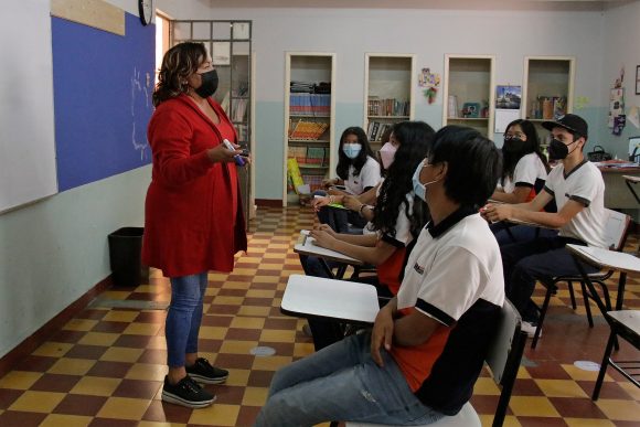 En México se debe terminar con la improvisación del modelo educativo en cada sexenio