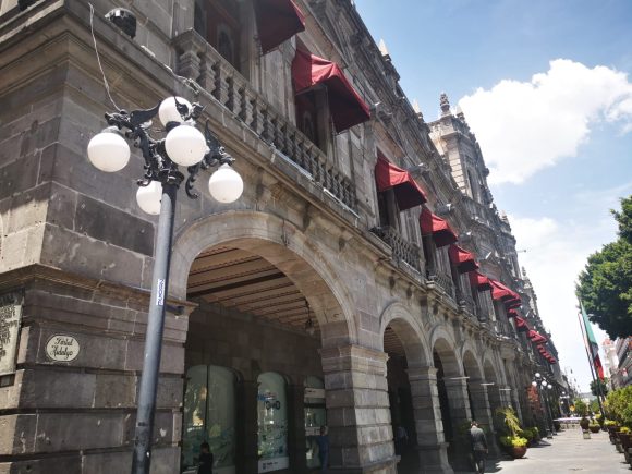 Algunos de los despedidos del Ayuntamiento de Puebla participaron en actos vandalicos