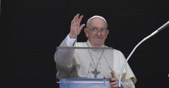 Mundo de los cárteles ha tomado tanto poder que lleva a la destrucción: papa Francisco