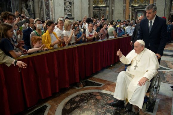 Papa Francisco desmiente rumores sobre su renuncia