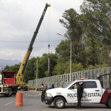 Ayuntamiento de Puebla obligado a retirar espectaculares de áreas verdes
