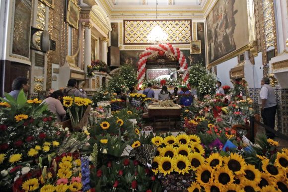 Fieles celebran al Señor de las Maravillas