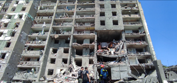 Ataque con misiles deja al menos 18 muertos en Odesa, Ucrania