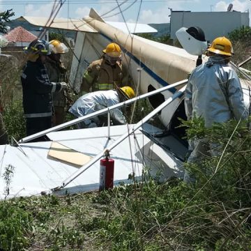 Se desploma avioneta en Xochitepec, Morelos