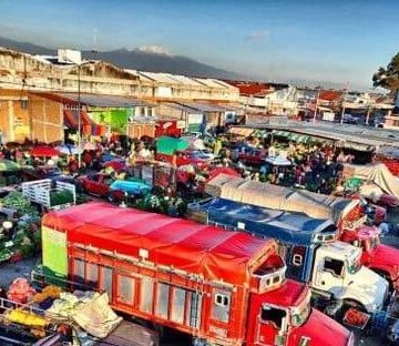 Ayuntamiento de Puebla establece acuerdo con locatarios de la Central de Abasto