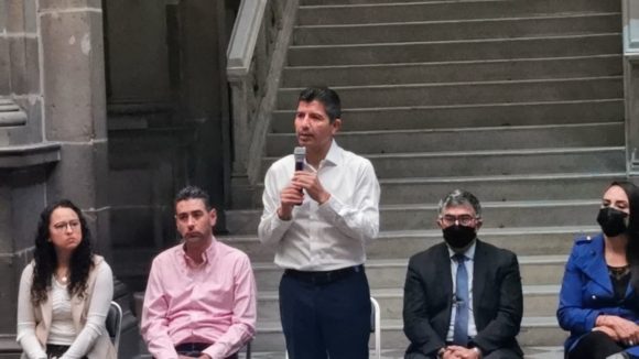 Eduardo Rivera (2) Presentan Segunda Edición de Jóvenes Talento en Puebla