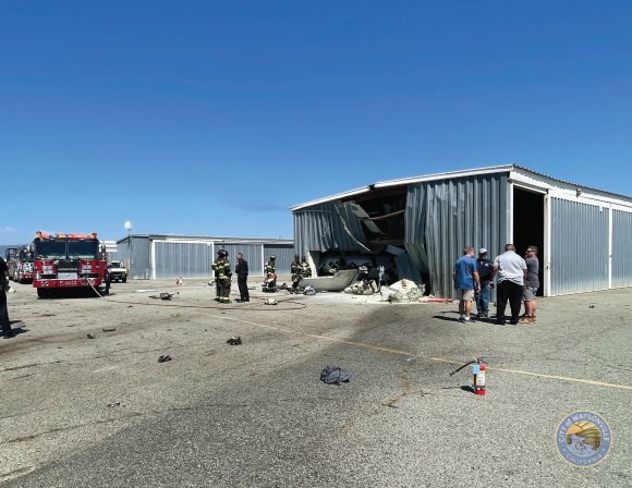 Choque entre dos avionetas en California deja al menos dos muertos