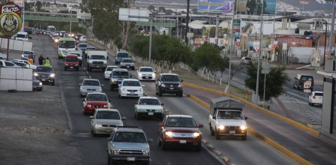 Transportistas retiran bloqueo en la autopista México-Pachuca