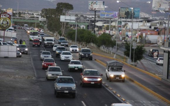 Transportistas retiran bloqueo en la autopista México-Pachuca