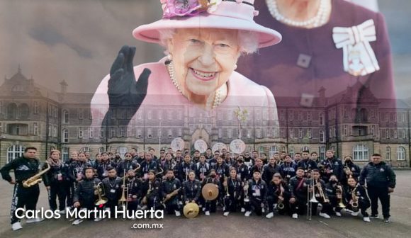 Portada Marching Band Jaguares CMH Banda de música de Tehuacán, lista para tocar ante la Reina Isabel II