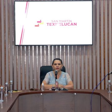 Norma Layón anuncia remodelación de banquetas del Centro Histórico de Texmelucan