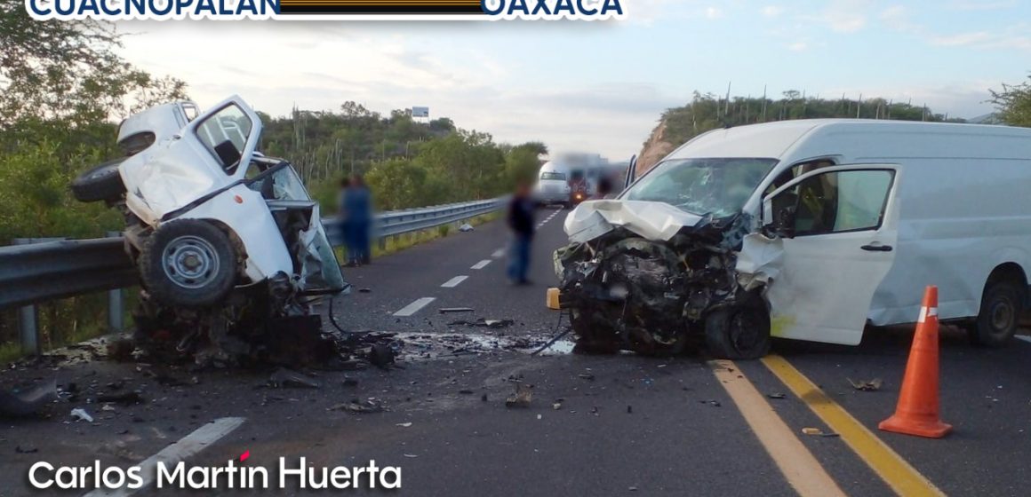 Accidente deja tres muertos, entre ellos un bebé, en la Cuacnopalan-Oaxaca
