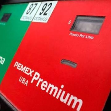 Gasolineras de Puebla se ajustan al alza el precio del combustible Premium; entre 24 y 25 pesos por litro