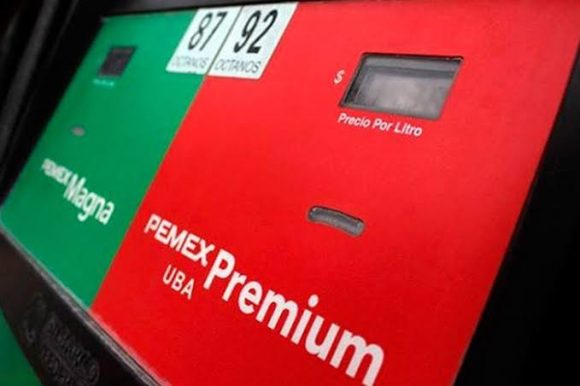 Gasolineras de Puebla se ajustan al alza el precio del combustible Premium; entre 24 y 25 pesos por litro