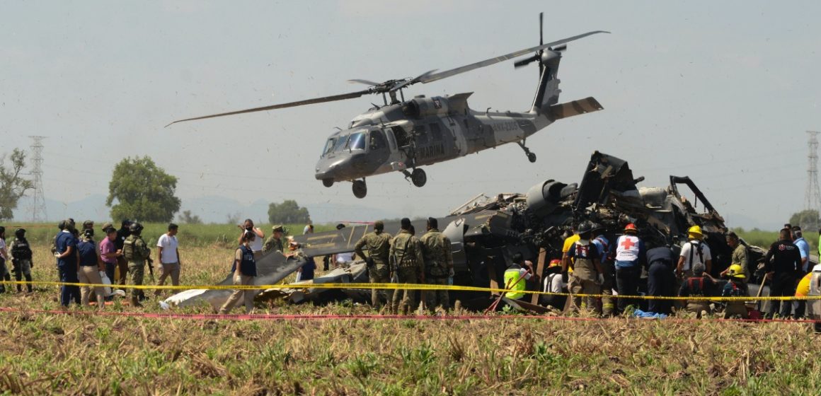 Enviarán a EU caja negra de helicóptero de la Marina que se desplomó en Sinaloa
