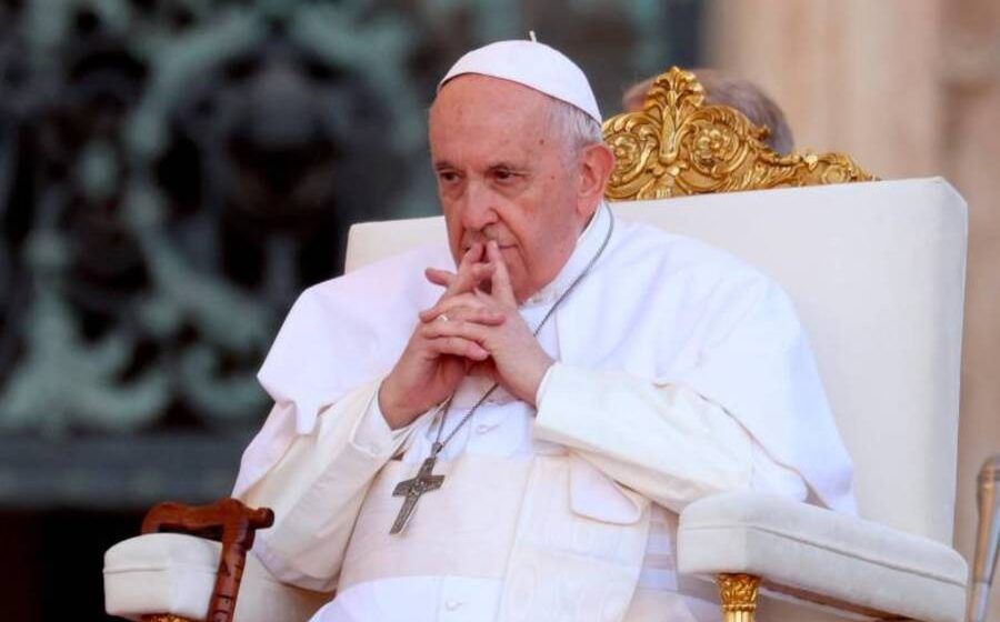 “La homosexual no es un delito, pero sí un pecado”: papa Francisco