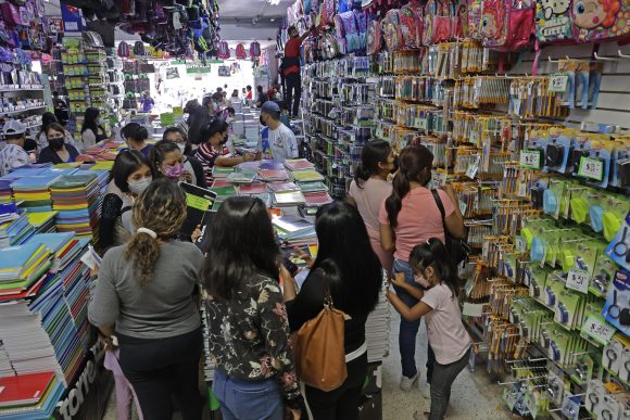 Comercios esperan un repunte en ventas de 50% por regreso a clases