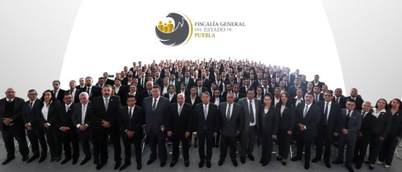 Exhorta el Fiscal a nuevos integrantes de FGE a esclarecer hechos con ciencia, metodología y técnica