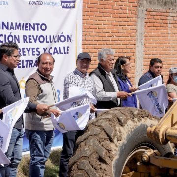 Inician ampliación de drenaje y adoquinamiento en cabecera municipal de San Andrés Cholula